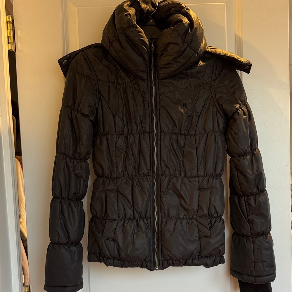 Hurley Women's Black Quilted Puffer Jacket